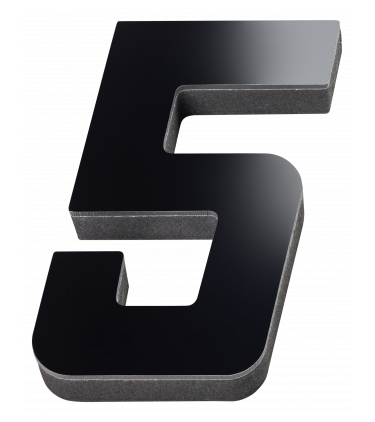 Puede aplicarse sobre diversas superficies, tanto interiores como exteriores, para una identificación correcta y legible de residencias o espacios comerciales.